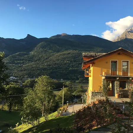 Le Jardin De Pierre Bed & Breakfast Nus