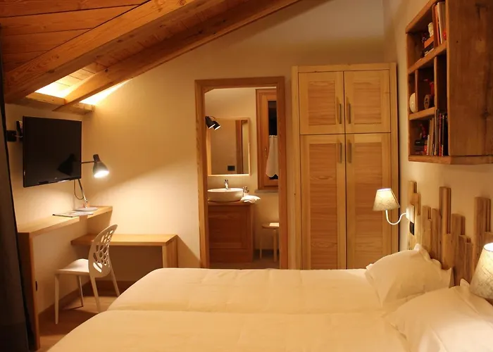 Le Jardin De Pierre 3*